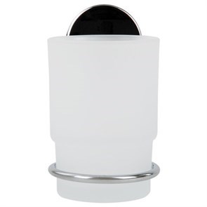 Мыльницы, стаканы для туалетных принадлежностей