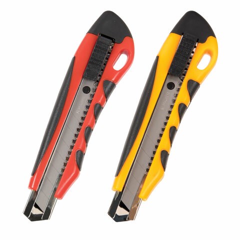 Нож канцелярский 18 мм BRAUBERG "Universal", 3 лезвия в комплекте, автофиксатор, резиновые вставки, 230920 230920