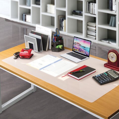 Коврик-подкладка настольный 600х1200 мм, прозрачный матовый, 1,2 мм, BRAUBERG, 237375 237375