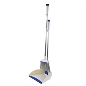 {{photo.Alt || photo.Description || 'Совок для мусора + щетка, рукоятки 67 см, резиновая кромка, сбрасывание, сине-белый, LAIMA, 601473'}}