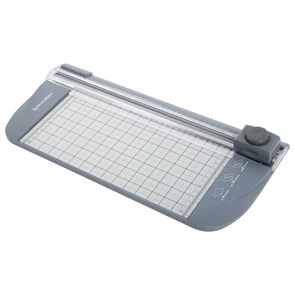 {{photo.Alt || photo.Description || 'Резак роликовый с тремя типами резки BRAUBERG TRIPLE CUT, до 10 л., длина реза 310 мм, 532330'}}