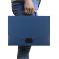 Портфель пластиковый STAFF А4 (320х225х36 мм), без отделений, синий, 229240 229240