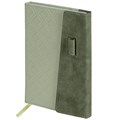 Ежедневник недатированный А5 138х213 мм, BRAUBERG "Stitch", под кожу, магнит, 160 л., оливковый, 116588 116588