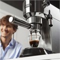Кофеварка рожковая DELONGHI Dedica EC685.M, 1350 Вт, объем 1,1 л, ручной капучинатор, металлик 456516